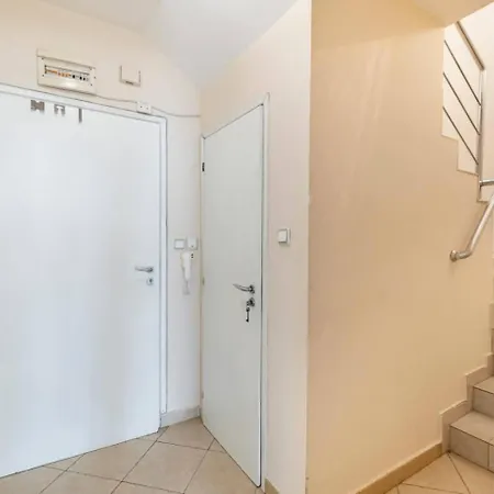 2bdr Duplex With Parking Sófia